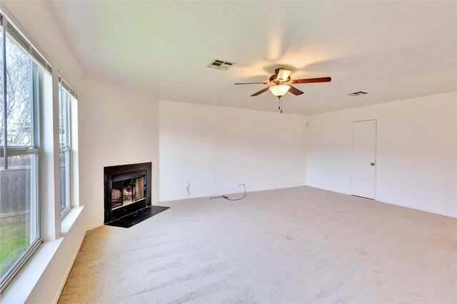 5204 Bahan, Del Valle, TX 78617