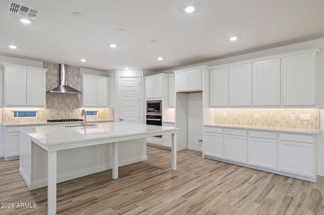 6982 W Pinnacle Vista Drive, Peoria, AZ 85383