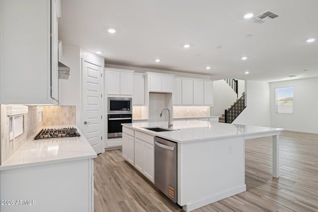 6982 W Pinnacle Vista Drive, Peoria, AZ 85383