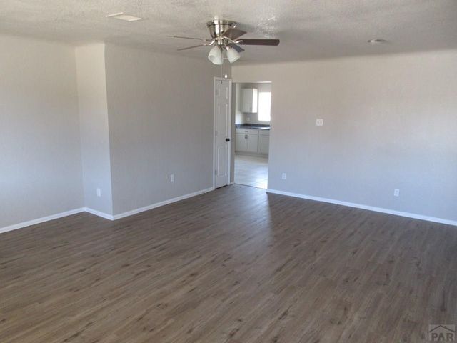 1608 Carteret Ave, Pueblo, CO 81004