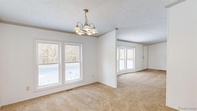 3220 N Summers Road, Imlay City, MI 48444