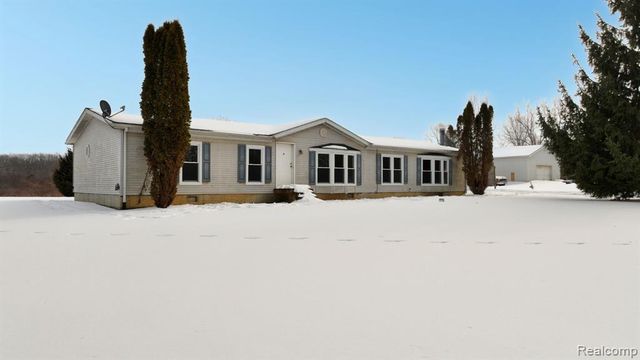 3220 N Summers Road, Imlay City, MI 48444
