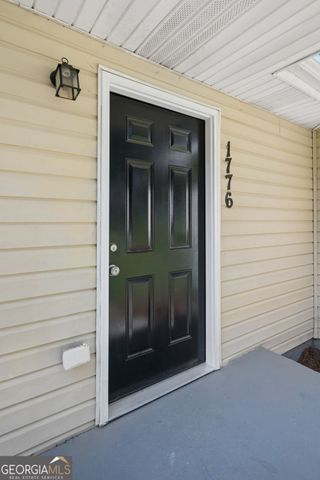 1776 N Olympian Way SW, Atlanta, GA 30310