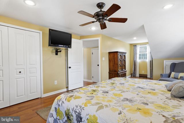 6270 STERLING AVE, Bensalem, PA 19020