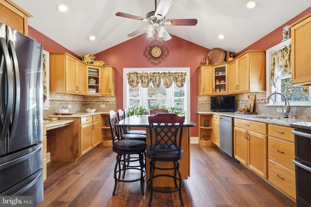 6270 STERLING AVE, Bensalem, PA 19020