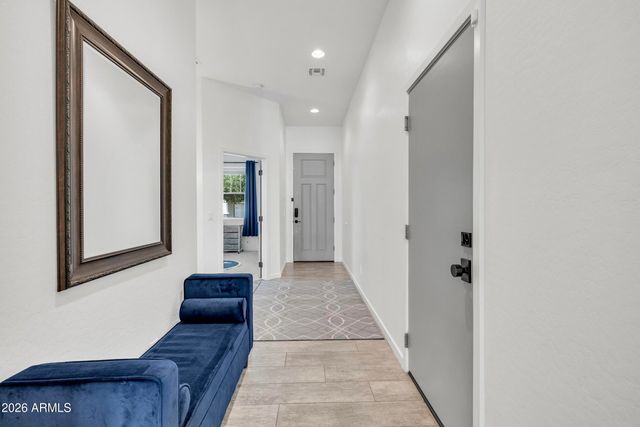 10609 E NARANJA Avenue, Mesa, AZ 85209