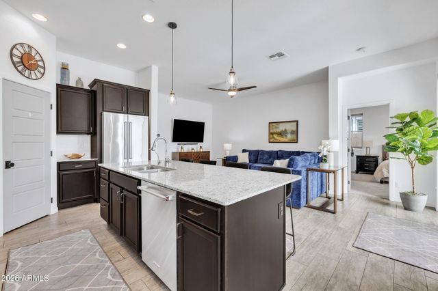 10609 E NARANJA Avenue, Mesa, AZ 85209