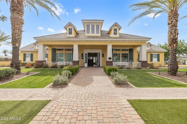 10609 E NARANJA Avenue, Mesa, AZ 85209