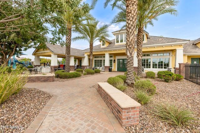 10609 E NARANJA Avenue, Mesa, AZ 85209