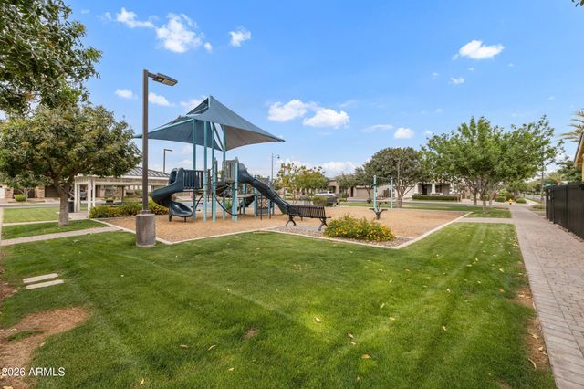 10609 E NARANJA Avenue, Mesa, AZ 85209