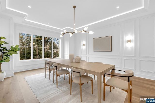 121 Jacquelin Avenue, Ho-ho-kus, NJ 07423