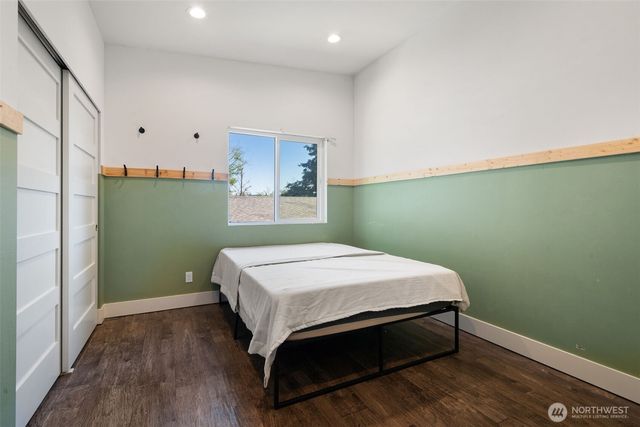 1559 Thompson Drive, Bremerton, WA 98337