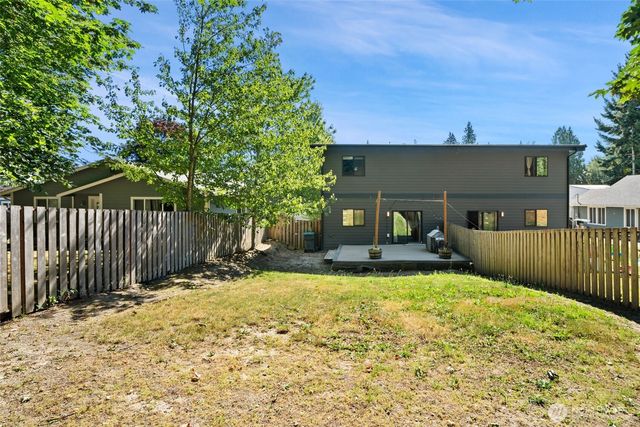 1559 Thompson Drive, Bremerton, WA 98337