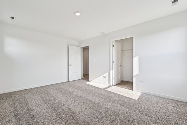 3000 Old Castle Road, Joliet, IL 60435