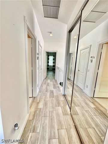 6182 Towncenter CIR, Naples, FL 34119