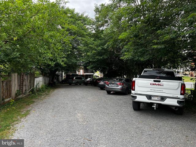 535-537 ROUNDHOUSE WAY, Martinsburg, WV 25404