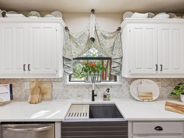 3379 Forest Glen Drive, Corinth, TX 76210