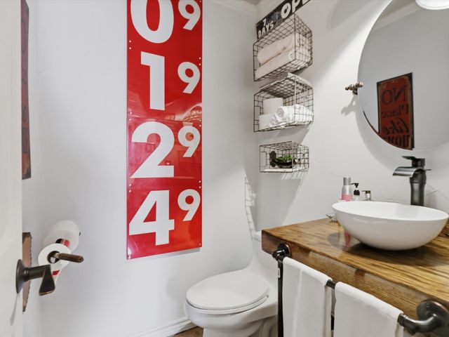 3379 Forest Glen Drive, Corinth, TX 76210