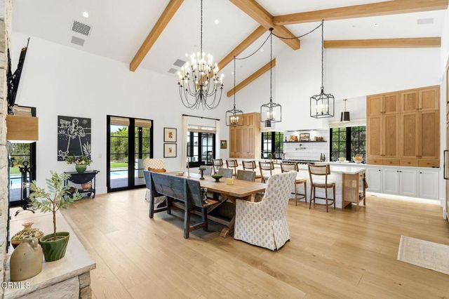 130 Avocado Place, Camarillo, CA 93010