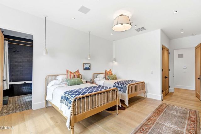 130 Avocado Place, Camarillo, CA 93010