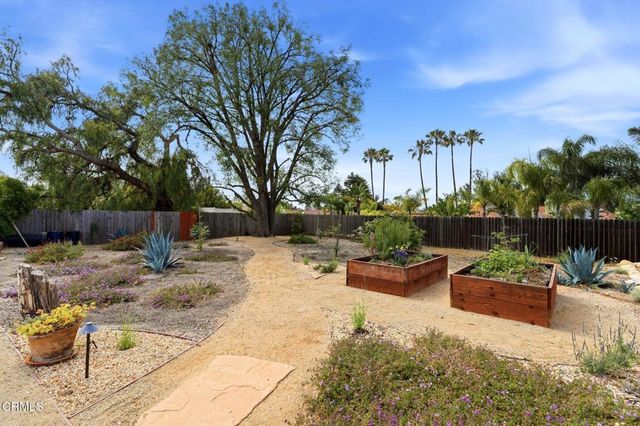 130 Avocado Place, Camarillo, CA 93010