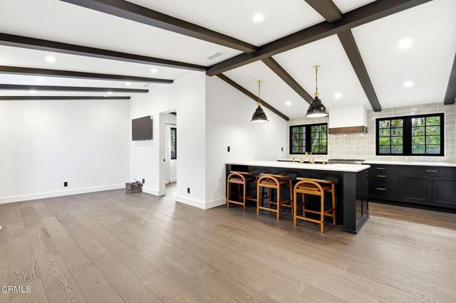 130 Avocado Place, Camarillo, CA 93010