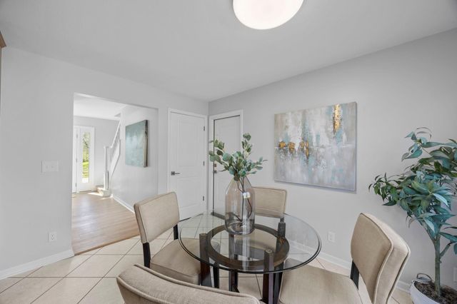 12246 Oxbow Drive, Eden Prairie, MN 55347