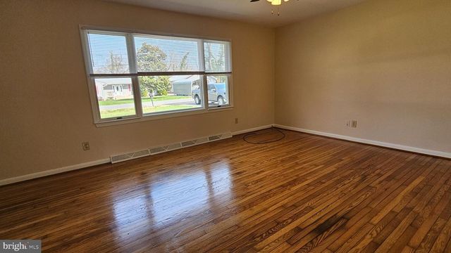 45031 IRVIN ST, Hollywood, MD 20636