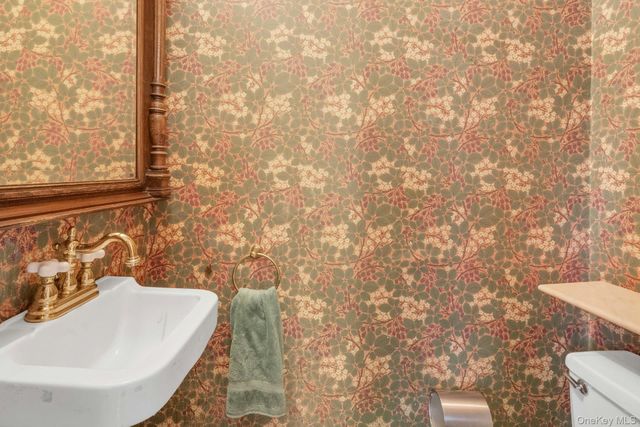 733 Stuart Avenue, Mamaroneck, NY 10543