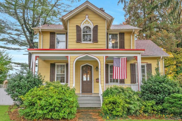 733 Stuart Avenue, Mamaroneck, NY 10543