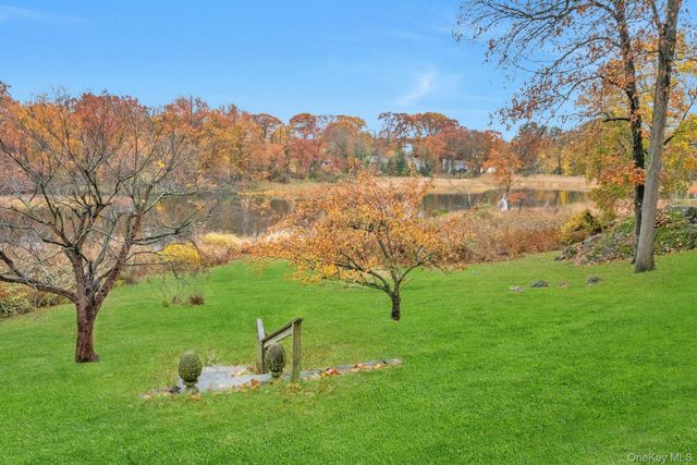 733 Stuart Avenue, Mamaroneck, NY 10543