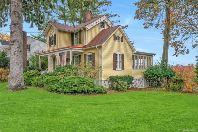 733 Stuart Avenue, Mamaroneck, NY 10543