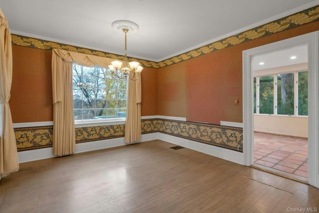 733 Stuart Avenue, Mamaroneck, NY 10543