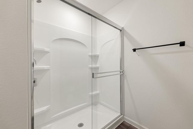 718 Amesbury Road, Conroe, TX 77316