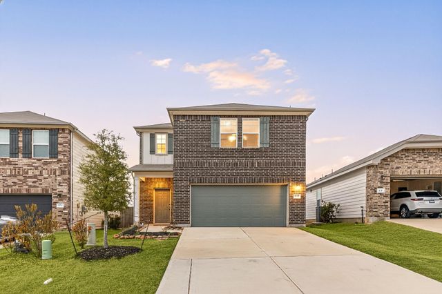 718 Amesbury Road, Conroe, TX 77316