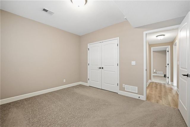 9892 Hollis Lane, Lenexa, KS 66227