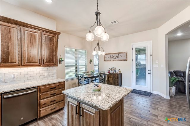 107 Northern Avenue, Gatesville, TX 76528