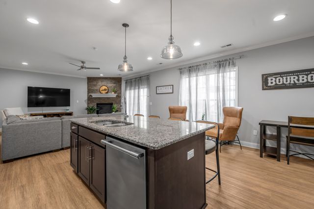 527 Estrella Drive, Lexington, KY 40511