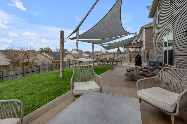 527 Estrella Drive, Lexington, KY 40511