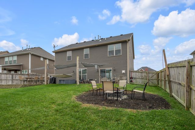 527 Estrella Drive, Lexington, KY 40511