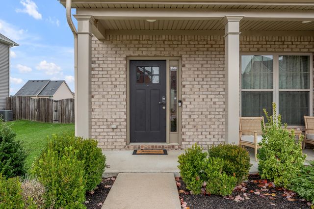 527 Estrella Drive, Lexington, KY 40511