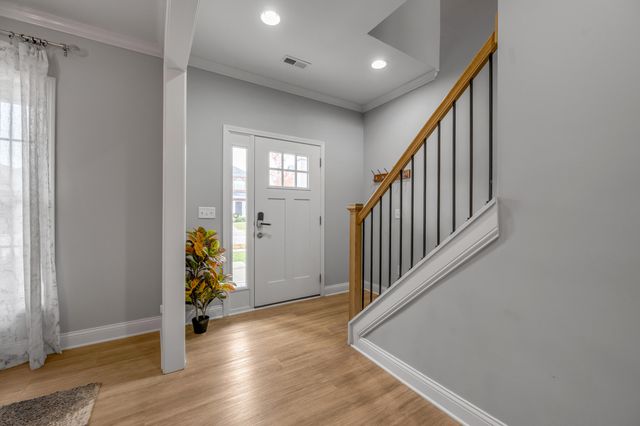 527 Estrella Drive, Lexington, KY 40511