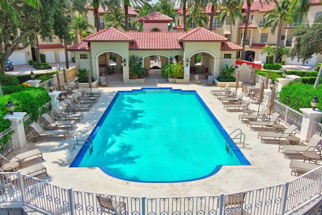 24 Marina Gardens Drive, Palm Beach Gardens, FL 33410