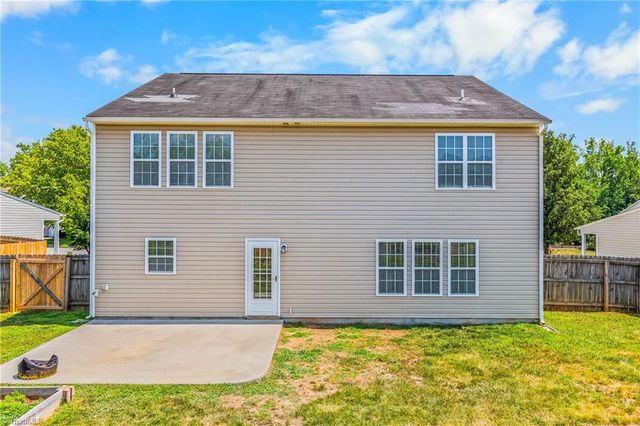 4555 Ramseur Drive, Winston-salem, NC 27101