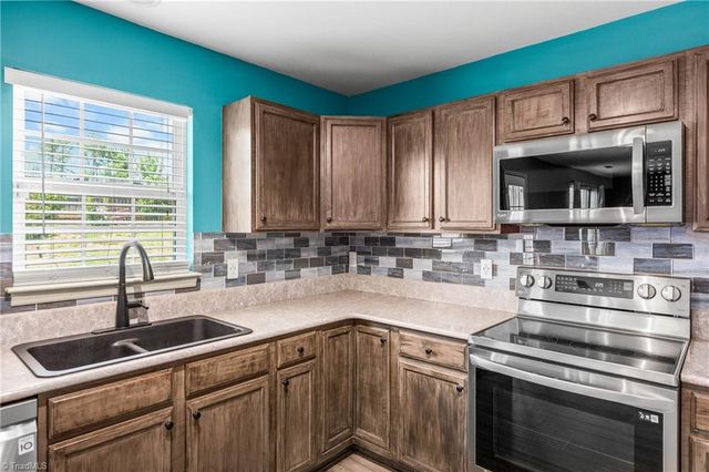 4555 Ramseur Drive, Winston-salem, NC 27101
