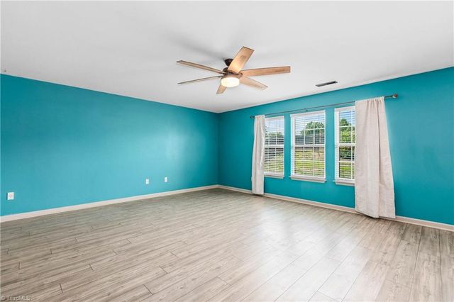 4555 Ramseur Drive, Winston-salem, NC 27101