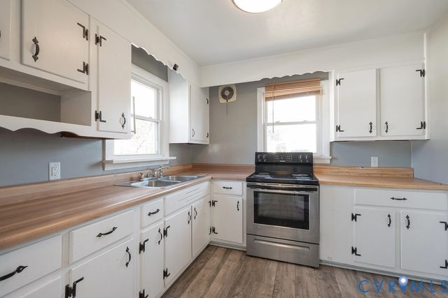 1715 W City Point Rd, Hopewell, VA 23860