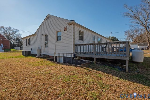 1715 W City Point Rd, Hopewell, VA 23860