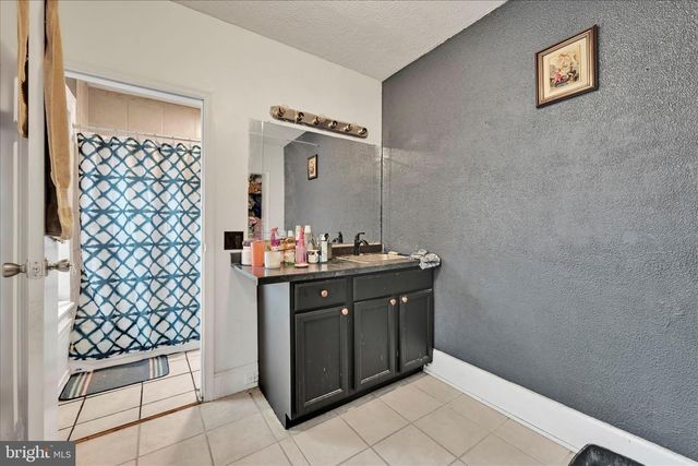 413 ROSENTHAL ST, Reading, PA 19601