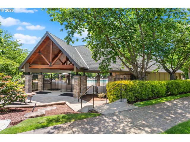 6645 Nw 165TH Ave, Portland, OR 97229